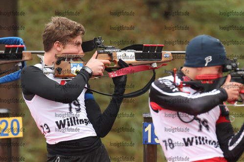 01.10.2016, xkvx, Wintersport, Biathlon Nordcup 2016, Grundlagenschiessen v.l. DIAZ Luis