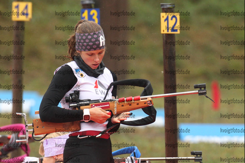 01.10.2016, xkvx, Wintersport, Biathlon Nordcup 2016, Grundlagenschiessen v.l. LITZENBAUER Leonie