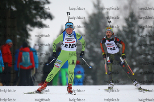 11.02.2018, xkvx, Wintersport, DSV Biathlon Deutschlandpokal - Altenberg, Verfolgung v.l. RING Lena