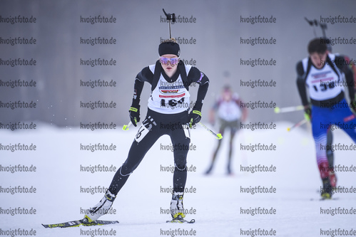 22.02.2019, xkvx, Biathlon, Deutsche Jugendmeisterschaft Kaltenbrunn, Einzel, v.l. WOELKERLING Julia