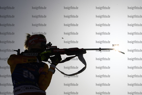 24.01.2019, xkvx, Biathlon IBU Weltcup Pokljuka, Einzel Damen, v.l. Karolin Horchler (Germany) in aktion am Schiessstand / at the shooting range