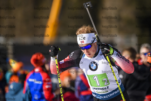 22.02.2020, xkvx, Biathlon IBU Weltmeisterschaft Antholz, Staffel Herren, v.l. Johannes Dale (Norway) in aktion / in action competes