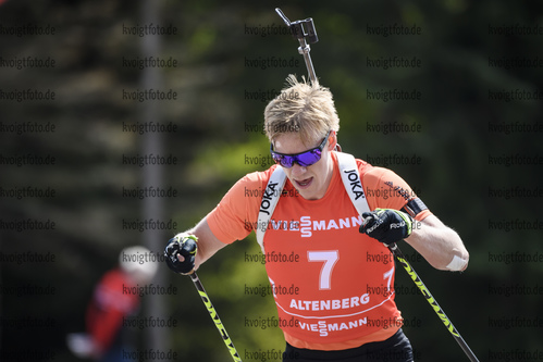 06.09.2020, xkvx, Biathlon Deutsche Meisterschaften Altenberg, Verfolgung Herren, v.l. Roman Rees (Germany)  / 