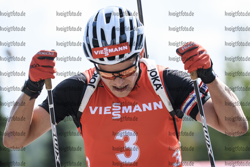 06.09.2020, xkvx, Biathlon Deutsche Meisterschaften Altenberg, Verfolgung Herren, v.l. Philipp Horn (Germany)  / 