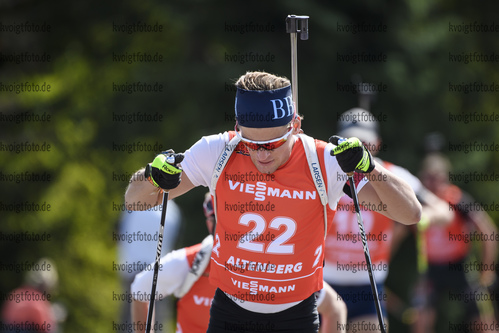 06.09.2020, xkvx, Biathlon Deutsche Meisterschaften Altenberg, Verfolgung Herren, v.l. Niklas Homberg (Germany)  / 