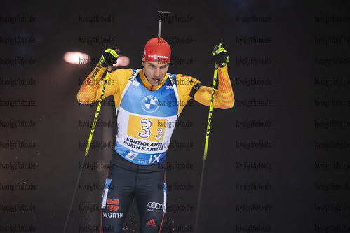 06.12.2020, xkvx, Biathlon IBU Weltcup Kontiolahti, Staffel Herren, v.l. Arnd Peiffer (Germany) in aktion / in action competes