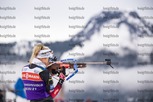 15.12.2020, xkvx, Biathlon IBU Weltcup Hochfilzen, Training Damen und Herren, v.l. Ingrid Landmark Tandrevold (Norway)  / 