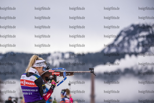 15.12.2020, xkvx, Biathlon IBU Weltcup Hochfilzen, Training Damen und Herren, v.l. Ingrid Landmark Tandrevold (Norway)  / 