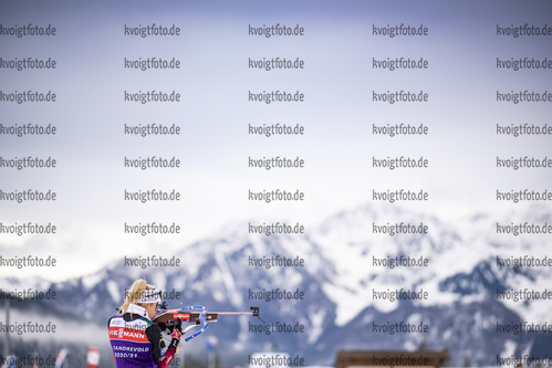 15.12.2020, xkvx, Biathlon IBU Weltcup Hochfilzen, Training Damen und Herren, v.l. Ingrid Landmark Tandrevold (Norway)  / 