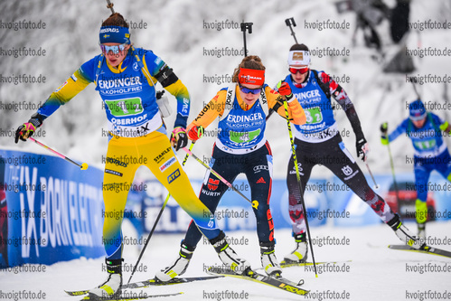 16.01.2020, xkvx, Biathlon IBU Weltcup Oberhof, Staffel Damen, v.l. Janina Hettich (Germany)  / 