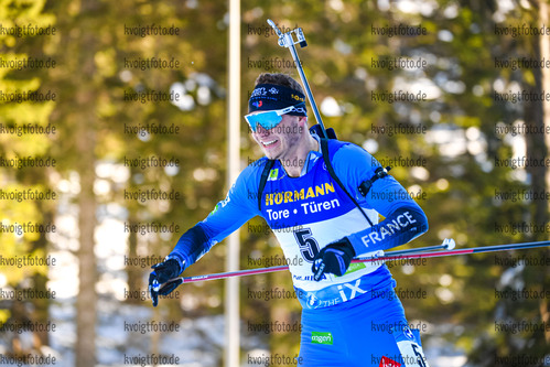 17.02.2021, xkvx, Biathlon IBU World Championships Pokljuka, Einzel Herren, v.l. Cornel Puchianu (Romania) in aktion / in action competes