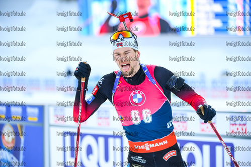 17.02.2021, xkvx, Biathlon IBU World Championships Pokljuka, Einzel Herren, v.l. Sturla Holm Laegreid (Norway) im Ziel / in the finish