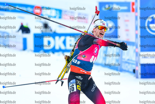 17.02.2021, xkvx, Biathlon IBU World Championships Pokljuka, Einzel Herren, v.l. Sturla Holm Laegreid (Norway) im Ziel / in the finish