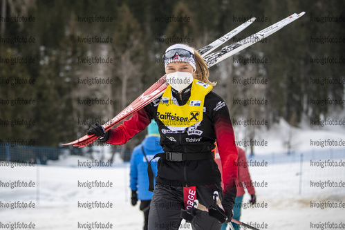 12.03.2020, xkvx, Biathlon IBU Cup Obertilliach, Sprint Damen, v.l. Juni Arnekleiv (Norway)  / 