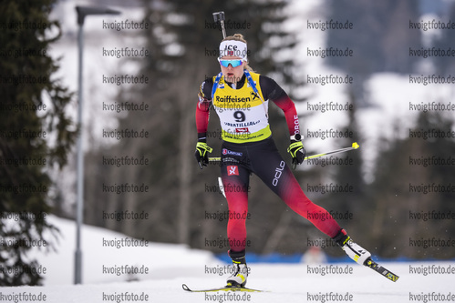 12.03.2020, xkvx, Biathlon IBU Cup Obertilliach, Sprint Damen, v.l. Karoline Erdal (Norway)  / 