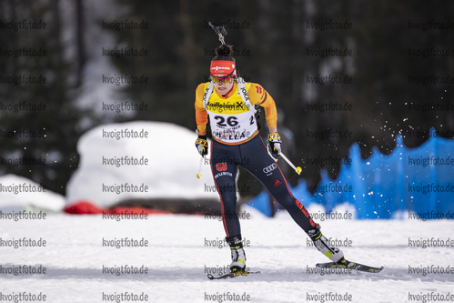 13.03.2020, xkvx, Biathlon IBU Cup Obertilliach, Sprint Damen, v.l. Juliane Fruehwirt (Germany)  / 