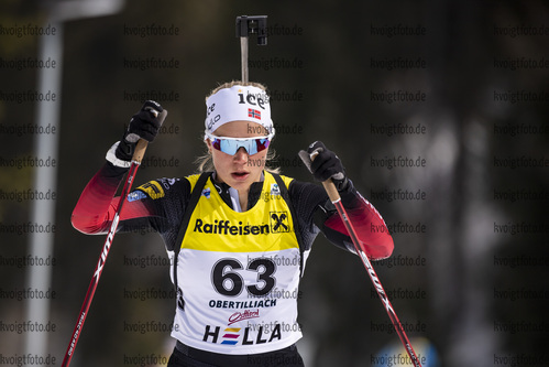 13.03.2020, xkvx, Biathlon IBU Cup Obertilliach, Sprint Damen, v.l. Juni Arnekleiv (Norway)  / 