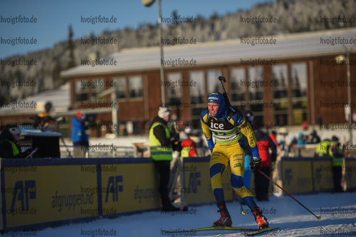 01.12.2021, xetx, Biathlon IBU Cup Sjusjoen, Super Sprint Men, v.l. Emil Nykvist (SWEDEN)  / 