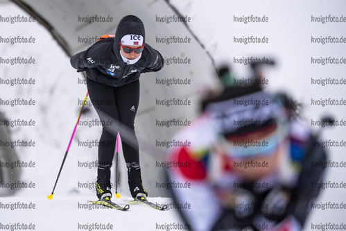 08.12.2021, xkvx, Biathlon IBU World Cup Hochfilzen, Training Women and Men, v.l. Ingrid Landmark Tandrevold (Norway) in aktion / in action competes