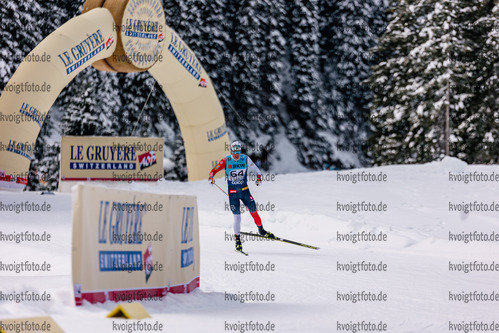 12.12.2021, xljkx, Cross Country FIS World Cup Davos, 15km Men, v.l. Martin Loewstroem Nyenget (Norway)  / 