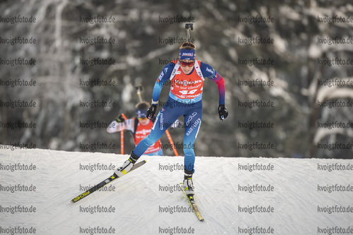 16.12.2021, xkvx, Biathlon IBU World Cup Le Grand Bornand, Sprint Women, v.l. Selina Gasparin (Switzerland) in aktion / in action competes