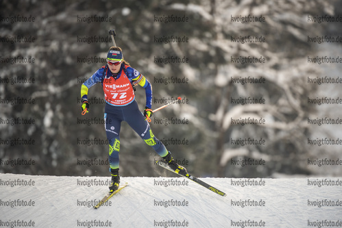 16.12.2021, xkvx, Biathlon IBU World Cup Le Grand Bornand, Sprint Women, v.l. Irina Kruchinkina (Belarus) in aktion / in action competes