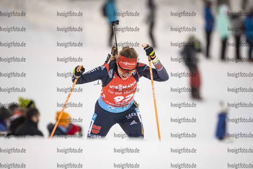 16.12.2021, xkvx, Biathlon IBU World Cup Le Grand Bornand, Sprint Women, v.l. Janina Hettich (Germany) in aktion / in action competes