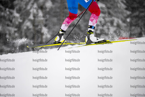 07.01.2022, xkvx, Biathlon IBU World Cup Oberhof, Sprint Women, v.l. Feature / Fischer Schuhe / Boots / Ski in aktion / in action competes