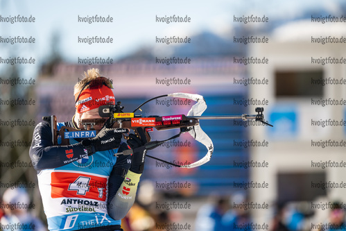 23.01.2022, xkvx, Biathlon IBU World Cup Anterselva, Relay Men, v.l. Roman Rees (Germany) in aktion am Schiessstand / at the shooting range