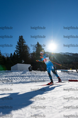 23.01.2022, xkvx, Biathlon IBU World Cup Anterselva, Relay Men, v.l. Fabien Claude (France) in aktion / in action competes