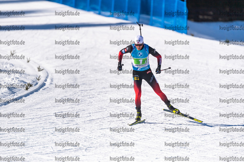 23.01.2022, xkvx, Biathlon IBU World Cup Anterselva, Relay Men, v.l. Tarjei Boe (Norway) in aktion / in action competes