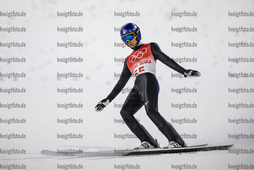 Zhangjiakou, China, 11.02.22: Ryoyu Kobayashi (Japan) bei der Skisprung Qualifikation der Herren von der Grossschanze waehrend den Olympischen Winterspielen 2022 in Peking am 11. Februar 2022 in Zhangjiakou. (Foto von Tom Weller / VOIGT)

Zhangjiakou, China, 11.02.22: Ryoyu Kobayashi (Japan) during the men´s ski jumping qualification from the large hill at the Olympic Winter Games 2022 on February 11, 2022 in Zhangjiakou. (Photo by Tom Weller / VOIGT)