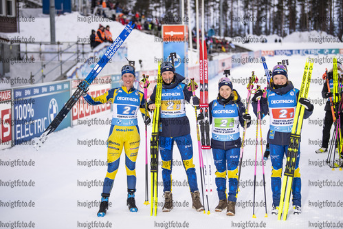 AKontiolahti, Finnland, 03.03.22: Elvira Oeberg (Sweden), Hanna Oeberg (Sweden), Anna Magnusson (Sweden), Linn Persson (Sweden) nach dem Wettkampf waehrend des 4x6km Relays der Frauen bei dem BMW IBU World Cup im Biathlon am 03. Februar 2022 in Kontiolahti. (Foto von Kevin Voigt / VOIGT)

Kontiolahti, Finland, 03.03.22: Elvira Oeberg (Sweden), Hanna Oeberg (Sweden), Anna Magnusson (Sweden), Linn Persson (Sweden) after the competition during the 4x6km women’s relay at the Biathlon BMW IBU World March 03, 2022 in Kontiolahti. (Photo by Kevin Voigt / VOIGT)