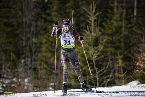 Bodenmais, Deutschland, 12.03.22: Annika Stichling (Germany) in aktion waehrend der Verfolgung der Frauen bei dem DSV Jugendcup Deutschlandpokal im Biathlon am 12. Februar 2022 in Bodenmais. (Foto von Benjamin Soelzer / VOIGT)

Bodenmais, Germany, 12.03.22: Annika Stichling (Germany) in action competes during the women’s pursuit at the Biathlon German Cup March 12, 2022 in Bodenmais. (Photo by Benjamin Soelzer / VOIGT)