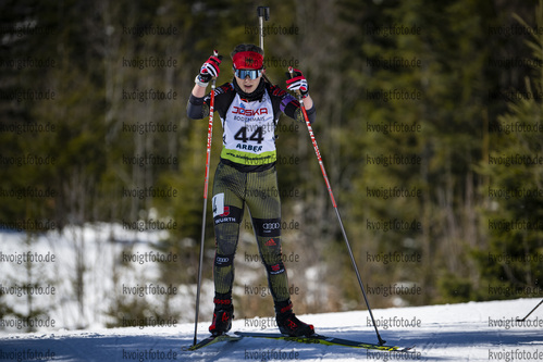 Bodenmais, Deutschland, 12.03.22: Angelina Strobel (Germany) in aktion waehrend der Verfolgung der Frauen bei dem DSV Jugendcup Deutschlandpokal im Biathlon am 12. Februar 2022 in Bodenmais. (Foto von Benjamin Soelzer / VOIGT)

Bodenmais, Germany, 12.03.22: Angelina Strobel (Germany) in action competes during the women’s pursuit at the Biathlon German Cup March 12, 2022 in Bodenmais. (Photo by Benjamin Soelzer / VOIGT)