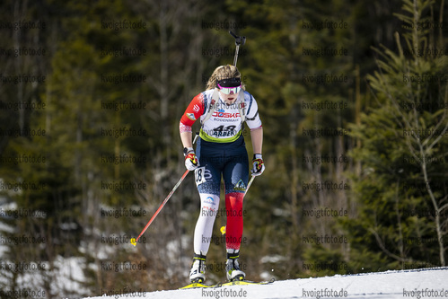 Bodenmais, Deutschland, 12.03.22: Antonia Kollmeier (Germany) in aktion waehrend der Verfolgung der Frauen bei dem DSV Jugendcup Deutschlandpokal im Biathlon am 12. Februar 2022 in Bodenmais. (Foto von Benjamin Soelzer / VOIGT)

Bodenmais, Germany, 12.03.22: Antonia Kollmeier (Germany) in action competes during the women’s pursuit at the Biathlon German Cup March 12, 2022 in Bodenmais. (Photo by Benjamin Soelzer / VOIGT)