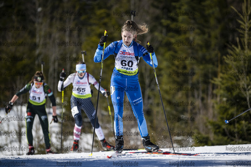 Bodenmais, Deutschland, 12.03.22: Charlotte Schroeder (Germany) in aktion waehrend der Verfolgung der Frauen bei dem DSV Jugendcup Deutschlandpokal im Biathlon am 12. Februar 2022 in Bodenmais. (Foto von Benjamin Soelzer / VOIGT)

Bodenmais, Germany, 12.03.22: Charlotte Schroeder (Germany) in action competes during the women’s pursuit at the Biathlon German Cup March 12, 2022 in Bodenmais. (Photo by Benjamin Soelzer / VOIGT)