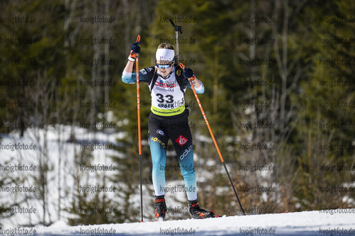 Bodenmais, Deutschland, 12.03.22: Vanessa Kern (Germany) in aktion waehrend der Verfolgung der Frauen bei dem DSV Jugendcup Deutschlandpokal im Biathlon am 12. Februar 2022 in Bodenmais. (Foto von Benjamin Soelzer / VOIGT)

Bodenmais, Germany, 12.03.22: Vanessa Kern (Germany) in action competes during the women’s pursuit at the Biathlon German Cup March 12, 2022 in Bodenmais. (Photo by Benjamin Soelzer / VOIGT)