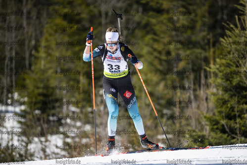 Bodenmais, Deutschland, 12.03.22: Vanessa Kern (Germany) in aktion waehrend der Verfolgung der Frauen bei dem DSV Jugendcup Deutschlandpokal im Biathlon am 12. Februar 2022 in Bodenmais. (Foto von Benjamin Soelzer / VOIGT)

Bodenmais, Germany, 12.03.22: Vanessa Kern (Germany) in action competes during the women’s pursuit at the Biathlon German Cup March 12, 2022 in Bodenmais. (Photo by Benjamin Soelzer / VOIGT)