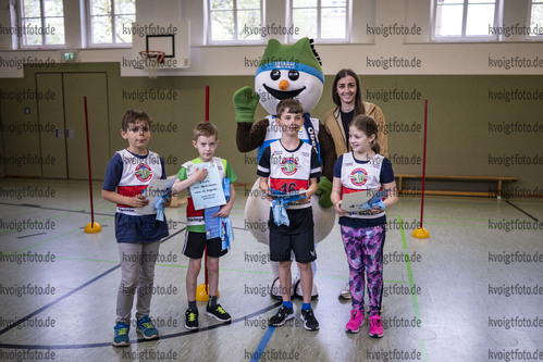 Erfurt, Deutschland, 04.05.22:   Schulprojekt Biathlon in Schulen, eine Aktion vom Thueringer Skiverband und der Oberhofer Sport und Event GmbH in der Grundschule am Steigerwald am 04. May  2022 in Erfurt. (Foto von Kevin Voigt / VOIGT)

Erfurt, Germany, 04.05.22:   School project Biathlon in schools, an project of the Thuringian Ski Association and the Oberhofer Sport und Event GmbH at the Grundschule am Steigerwald at the May 04, 2022 in Erfurt. (Photo by Kevin Voigt / VOIGT)