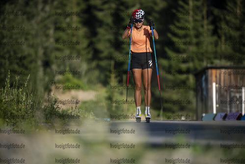 Obertilliach, Oesterreich, 14.08.22: Luise Mueller (Germany) in aktion waehrend des Training am 14. August 2022 in Obertilliach. (Foto von Kevin Voigt / VOIGT)

Obertilliach, Austria, 14.08.22: Luise Mueller (Germany) in action competes during the training at the August 14, 2022 in Obertilliach. (Photo by Kevin Voigt / VOIGT)