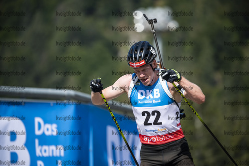 Ruhpolding, Deutschland, 26.08.22: Roman Rees (Germany) in aktion waehrend dem Super Sprint Herren Qualifikation bei den IBU Sommer Weltmeisterschaften im Biathlon am 26. August 2022 in Ruhpolding. (Foto von Kevin Voigt / VOIGT)

Ruhpolding, Germany, 26.08.22: Roman Rees (Germany) in action competes during the Super Sprint Mens Qualification at the IBU Summer Biathlon World Championships August 26, 2022 in Ruhpolding. (Photo by Kevin Voigt / VOIGT)