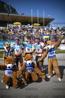 Ruhpolding, Deutschland, 26.08.22: Philipp Horn (Germany), Justus Strelow (Germany), Philipp Nawrath (Germany) nach der Siegerehrung waehrend dem Super Sprint Herren Finale bei den IBU Sommer Weltmeisterschaften im Biathlon am 26. August 2022 in Ruhpolding. (Foto von Kevin Voigt / VOIGT)

Ruhpolding, Germany, 26.08.22: Philipp Horn (Germany), Justus Strelow (Germany), Philipp Nawrath (Germany) after the medal ceremony during the Super Sprint Mens Final at the IBU Summer Biathlon World Championships August 26, 2022 in Ruhpolding. (Photo by Kevin Voigt / VOIGT)