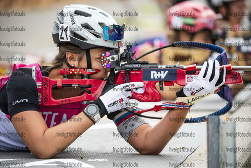 Ruhpolding, Deutschland, 27.08.22: Julia Machyniakova (Slovakia) in aktion am Schiessstand waehrend dem Sprint der Juniorinnen bei den IBU Sommer Weltmeisterschaften im Biathlon am 27. August 2022 in Ruhpolding. (Foto von Kevin Voigt / VOIGT)

Ruhpolding, Germany, 27.08.22: Julia Machyniakova (Slovakia) at the shooting range during the junior women’s sprint at the IBU Summer Biathlon World Championships August 27, 2022 in Ruhpolding. (Photo by Kevin Voigt / VOIGT)