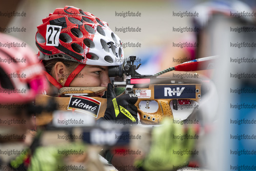 Ruhpolding, Deutschland, 27.08.22: Tereza Jandova (Czech Republic) in aktion am Schiessstand waehrend dem Sprint der Juniorinnen bei den IBU Sommer Weltmeisterschaften im Biathlon am 27. August 2022 in Ruhpolding. (Foto von Kevin Voigt / VOIGT)

Ruhpolding, Germany, 27.08.22: Tereza Jandova (Czech Republic) at the shooting range during the junior women’s sprint at the IBU Summer Biathlon World Championships August 27, 2022 in Ruhpolding. (Photo by Kevin Voigt / VOIGT)