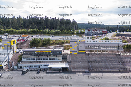 Oberhof, Deutschland, 30.08.22: Feature Lotto Thueringen Arena am Rennsteig / Stadionansicht / Landschaft / Luftbild / Drohnenbild / Drohne am 30. August 2022 in Oberhof. (Foto von Kevin Voigt / VOIGT)

Oberhof, Germany, 30.08.22: Feature Lotto Thueringen Arena am Rennsteig / Stadium Overview / Landscap / Dronepicture / Drone at the August 30, 2022 in Oberhof. (Photo by Kevin Voigt / VOIGT)