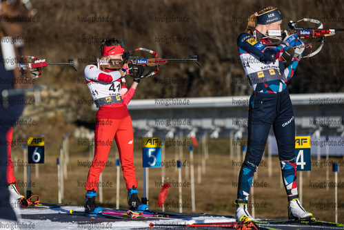 Sjusjoen, Norwegen, 12.11.22: Kamila Zuk (Poland), Maren Hjelmeset Kirkeeide (Norway) in aktion am Schiessstand waehrend des Sprint der Damen bei dem Season Opening im Biathlon am 12. November 2022 in Sjusjoen. (Foto von Kevin Voigt / VOIGT)

Sjusjoen, Norway, 12.11.22: Kamila Zuk (Poland), Maren Hjelmeset Kirkeeide (Norway) at the shooting range during the women’s sprint at the Biathlon Season Opening on November 12, 2022 in Sjusjoen. (Photo by Kevin Voigt / VOIGT)