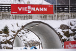 15.12.2020, xkvx, Biathlon IBU Weltcup Hochfilzen, Training Damen und Herren, v.l.  Viessmann Werbung / Viessmann Advertising