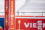 20.01.2021, xkvx, Biathlon IBU Weltcup Antholz, Training Damen und Herren, v.l.  Viessmann Werbung / Viessmann Advertising
